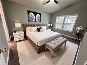 4300 Mantua Way in Raleigh, NC - Foto de edificio - Building Photo