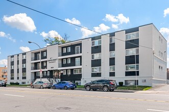 Chapelcroft Apartments in Philadelphia, PA - Foto de edificio - Building Photo