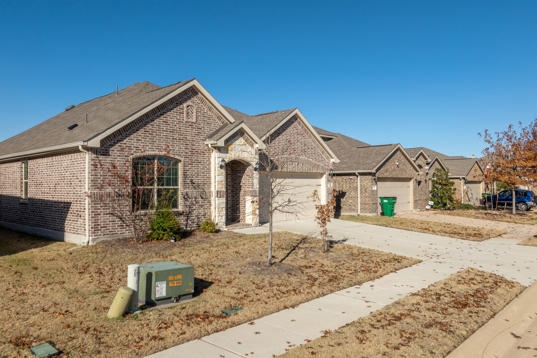 Reserve at Chamberlain Crossing in Fate, TX - Building Photo