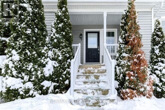 7 Royalton Ln in Collingwood, ON - Building Photo - Building Photo