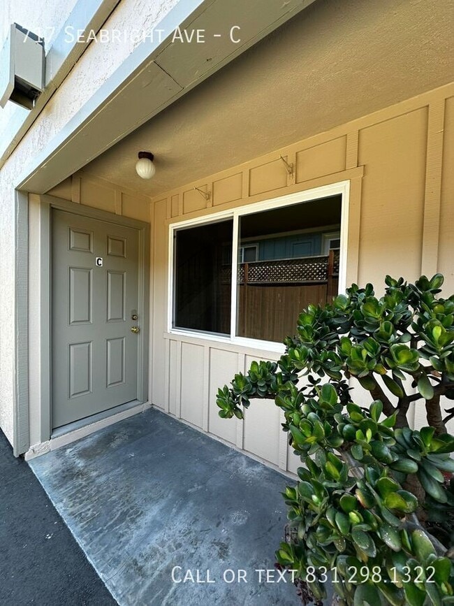 717 Seabright Ave in Santa Cruz, CA - Building Photo - Building Photo