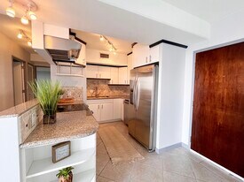 419 Atkinson Dr, Unit 1205 in Honolulu, HI - Building Photo