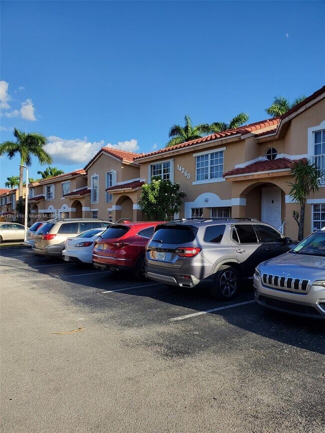 14260 SW 57th Ln in Miami, FL - Building Photo - Building Photo