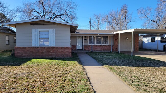 4307 38th St in Lubbock, TX - Building Photo - Building Photo