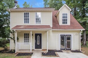 196 Sherwood Loop in Mcdonough, GA - Building Photo