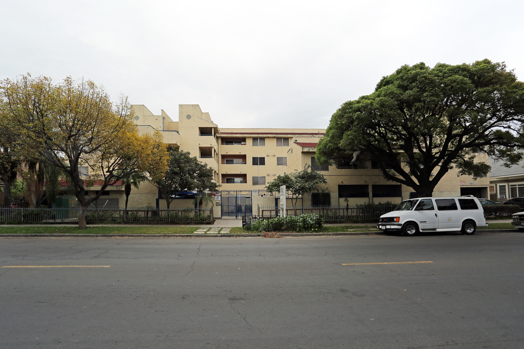 Viva Apartments in Santa Ana, CA - Building Photo