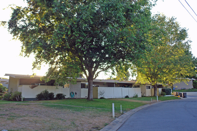 Six Hundred Park Avenue in Capitola, CA - Building Photo - Building Photo