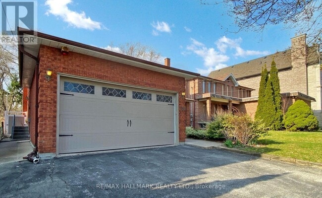 28 A Westwood Ln in Richmond Hill, ON - Building Photo - Building Photo
