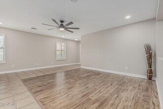 3212 W Lucia Dr in Phoenix, AZ - Building Photo - Building Photo