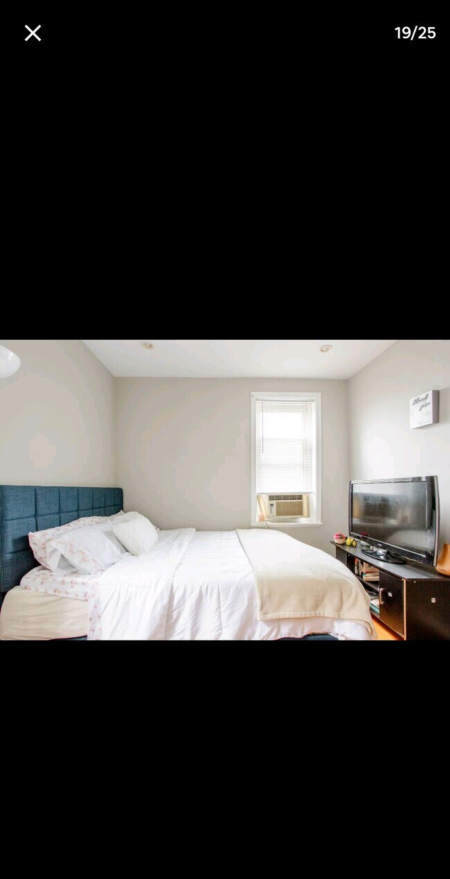 1728 S 18th St in Philadelphia, PA - Building Photo - Building Photo