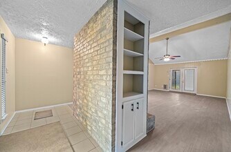 4822 Lost Oak Dr in Spring, TX - Building Photo - Building Photo