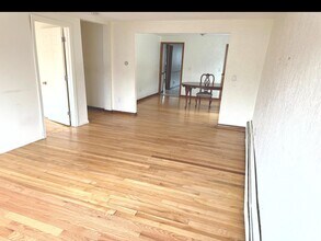 58 Windsor Rd, Unit 2 in Medford, MA - Building Photo - Building Photo