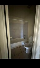 38101 11th St E in Palmdale, CA - Building Photo - Building Photo