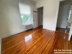 72 Hobson St, Unit 2 in Boston, MA - Building Photo - Building Photo