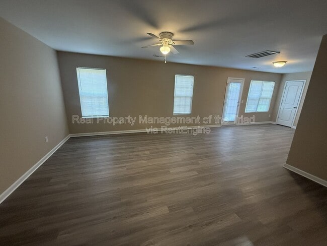 2003 Chapel Park Ln in Greensboro, NC - Building Photo - Building Photo