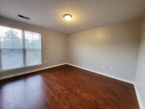 339 Westbend Dr in Charlotte, NC - Building Photo - Building Photo