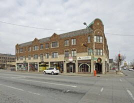 Parmentier Apartments in Kenosha, WI - Building Photo