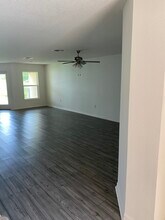 5428 Companion Ln in Tampa, FL - Building Photo - Building Photo