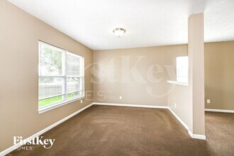 10694 Hoosier Ct in Indianapolis, IN - Building Photo - Building Photo