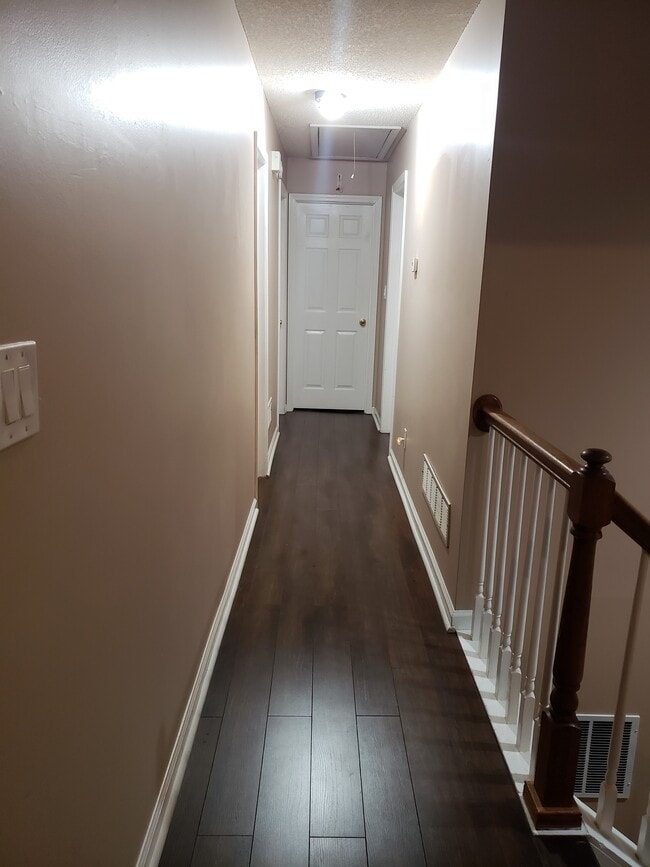 property at 2005 Mt Vernon Rd