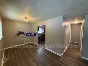 2906 E Haythorne Ave in North Terre Haute, IN - Building Photo - Building Photo