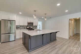 625 Stuart St in Savannah, GA - Building Photo - Building Photo