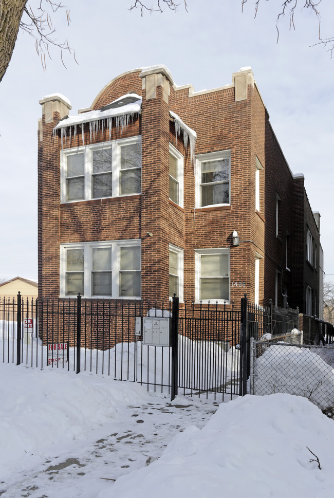 1426 E 66th Pl in Chicago, IL - Foto de edificio - Building Photo