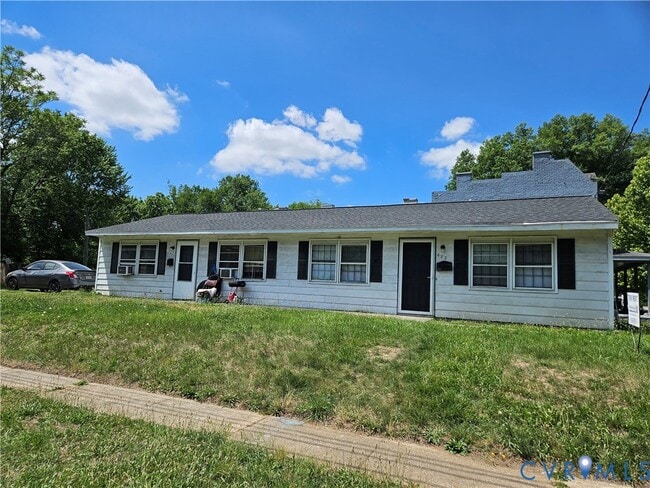 property at 422 W 27th St