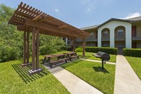 Peppertree in McAllen, TX - Foto de edificio - Building Photo