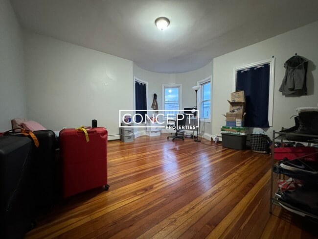 314 Centre St in Boston, MA - Building Photo - Building Photo