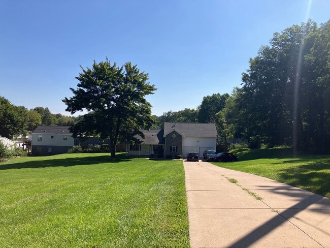 845 Hilbish Ave in Akron, OH - Building Photo - Building Photo