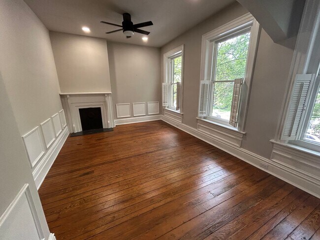 2616 E Franklin St in Richmond, VA - Building Photo - Building Photo