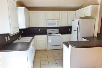 10108 Evanston Ave in Lubbock, TX - Building Photo - Building Photo