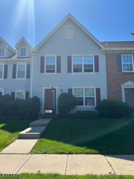 property at 13 Amberly Ct