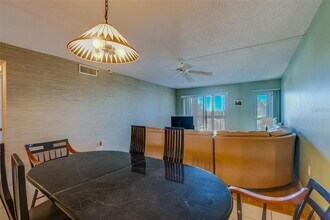 4902 38th Way S in St. Petersburg, FL - Building Photo - Building Photo