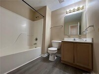 900 Issac Dock Dr photo'