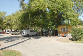 The Windfern Mobile Home Park in Houston, TX - Foto de edificio - Building Photo