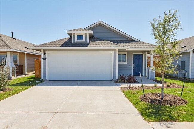 303 Trailside Ln in Bastrop, TX - Building Photo - Building Photo