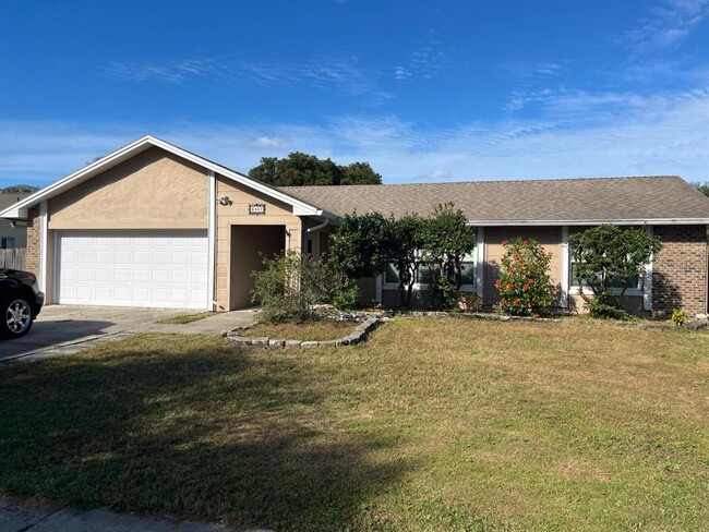 8437 Alveron Ave in Orlando, FL - Building Photo - Building Photo