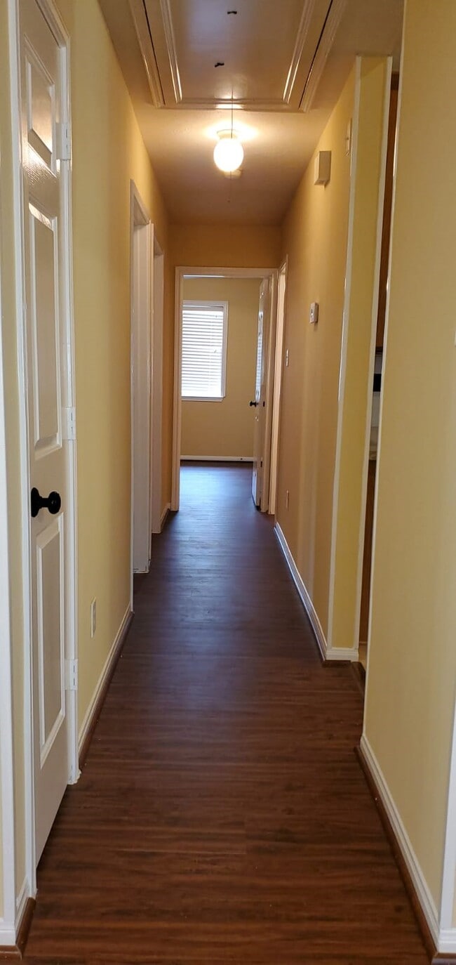 property at 7227 Colony Bend Ln