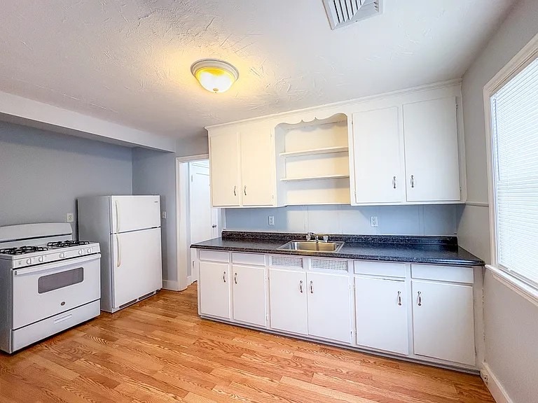118 Sheldon Ter, Unit B in New Haven, CT - Building Photo