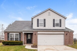 4474 Mahogany Dr in Greenwood, IN - Building Photo