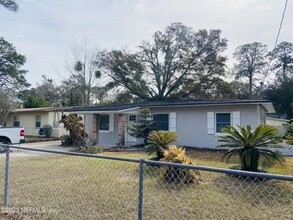 124 W 42nd St in Jacksonville, FL - Building Photo - Building Photo