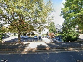 1502 Summerchase Ct in Reston, VA - Building Photo