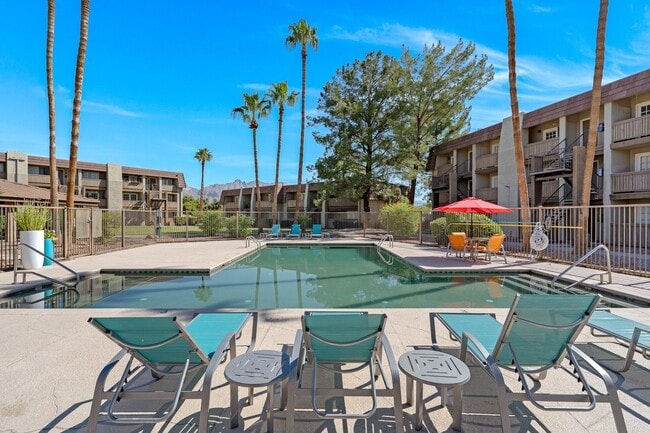 Verde Apartments