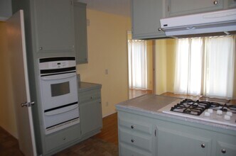 141 San Federico Ave in Santa Barbara, CA - Building Photo - Building Photo