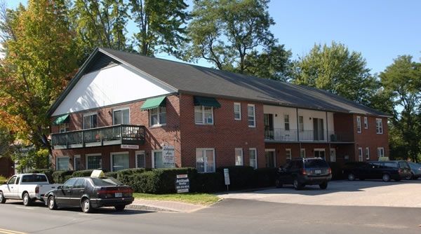 Ledgeview Apartments in North Conway, NH - Foto de edificio