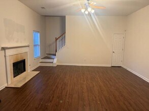 1025 Brushfoot Trail in Suwanee, GA - Building Photo - Building Photo