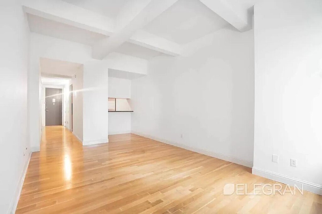 88 Greenwich St in New York, NY - Building Photo