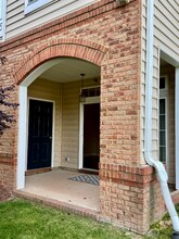 43825 Hickory Corner Terrace in Ashburn, VA - Building Photo - Building Photo